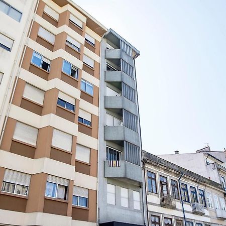 Elegant Studio W/ Ac & Balcony By Lovelystay Porto Zewnętrze zdjęcie